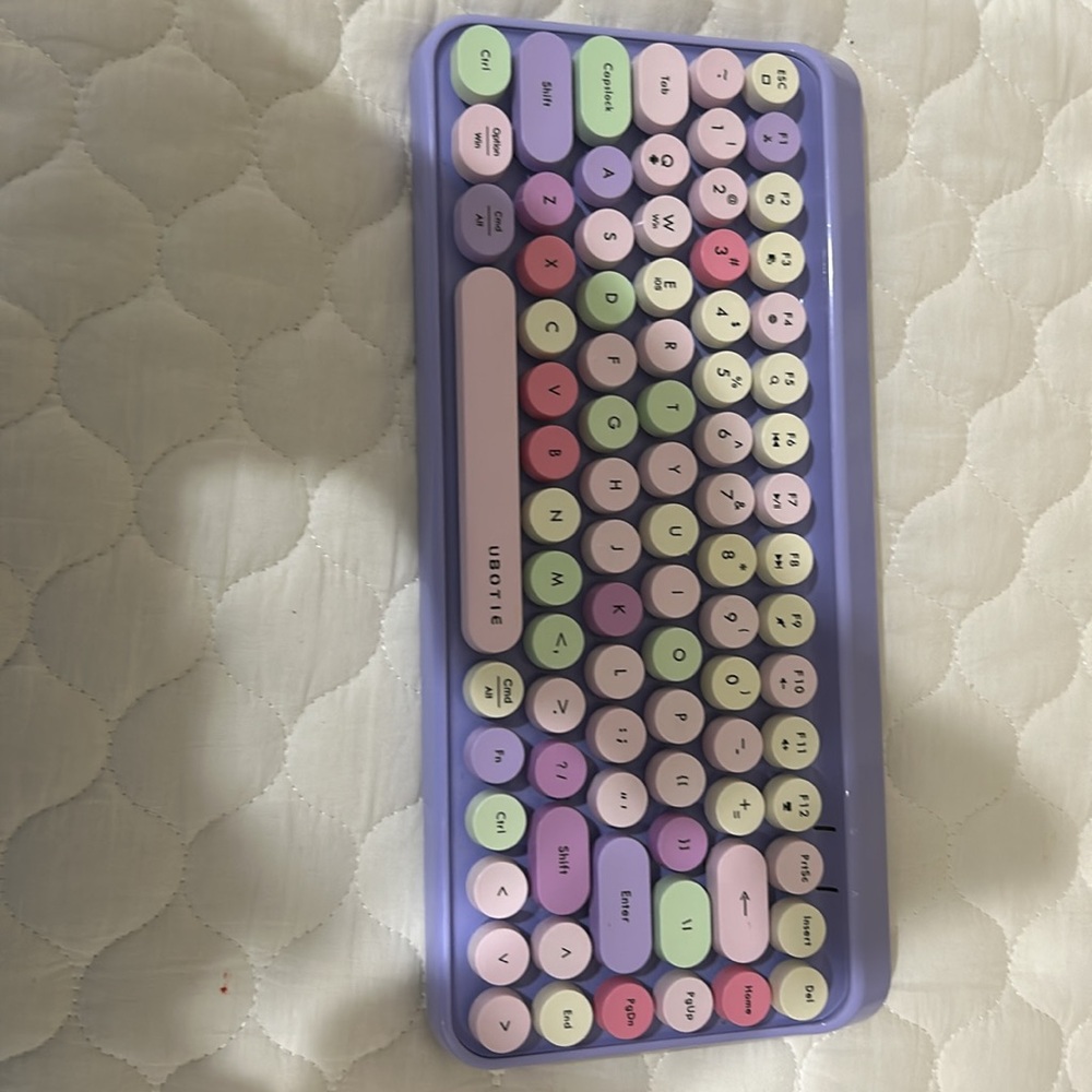 UBOUTIE keyboard - Picture 4 of 4